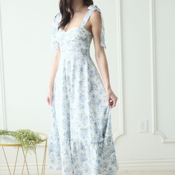 Floral Tie Strap Ruched Detail Maxi Dress - Picture 5 of 7